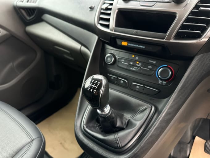 2025 Ford Transit Connect