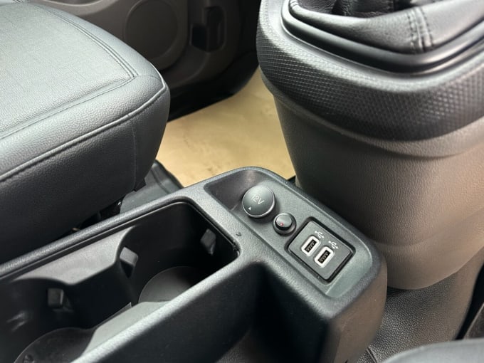 2025 Ford Transit Connect
