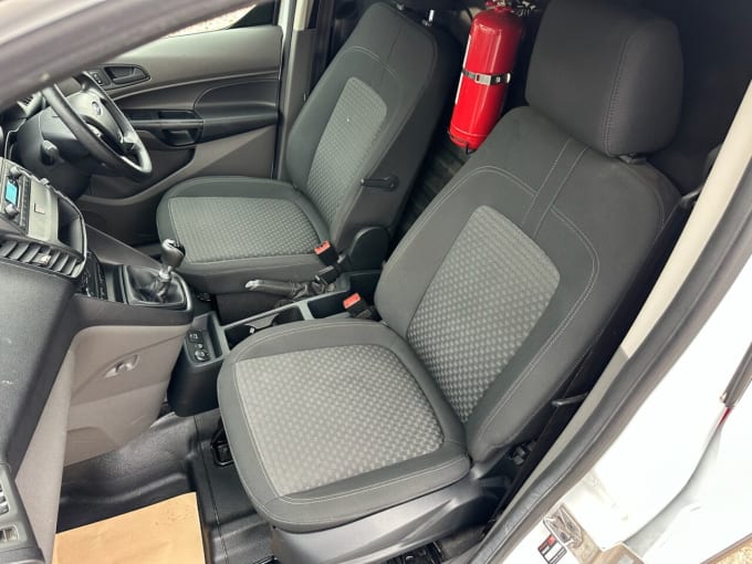 2025 Ford Transit Connect