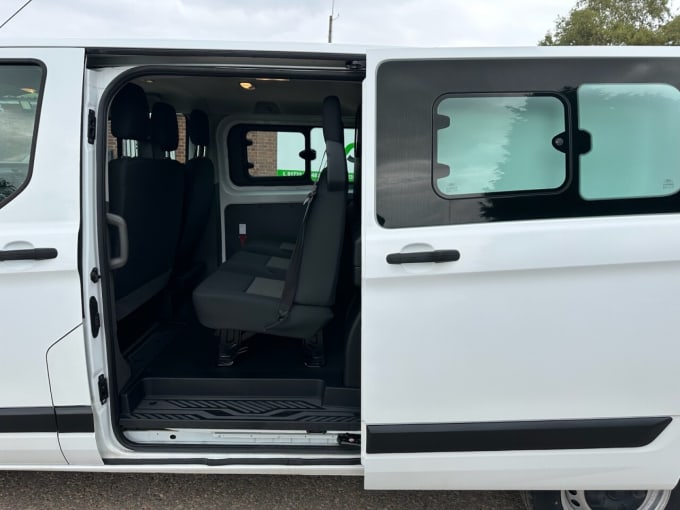 2025 Ford Transit Custom