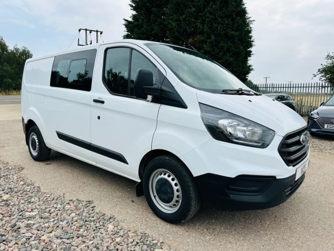 2025 Ford Transit Custom