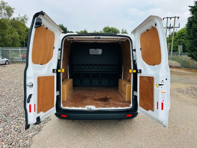 2025 Ford Transit Custom