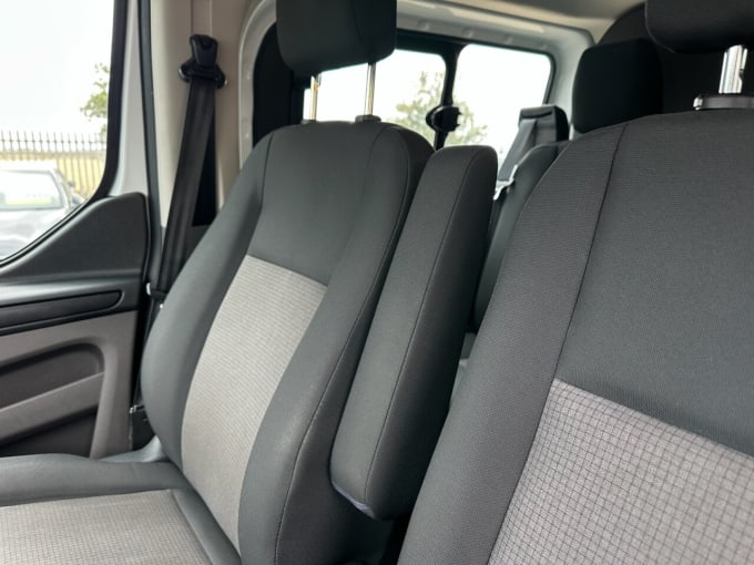 2025 Ford Transit Custom