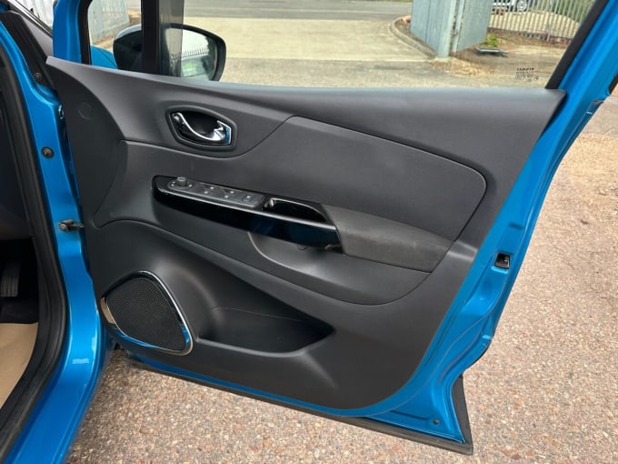 2025 Renault Captur