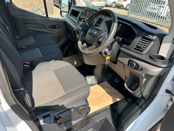 2025 Ford Transit