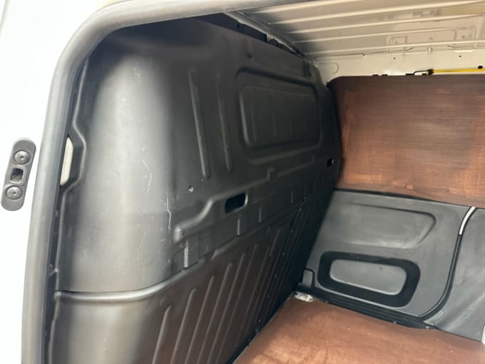 2025 Vauxhall Combo