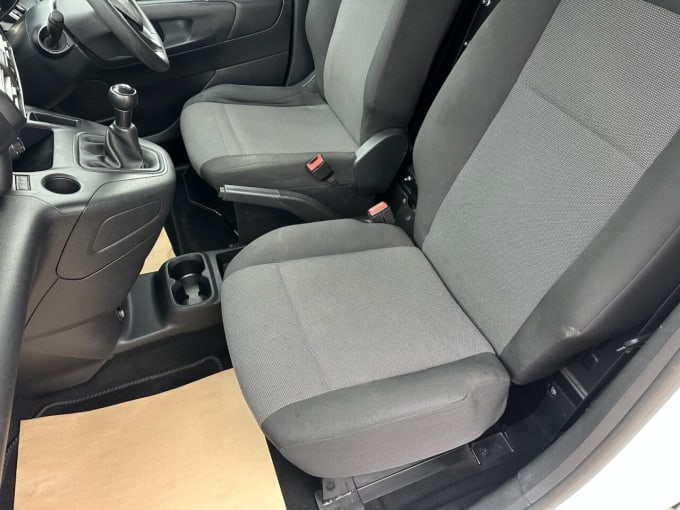 2025 Vauxhall Combo
