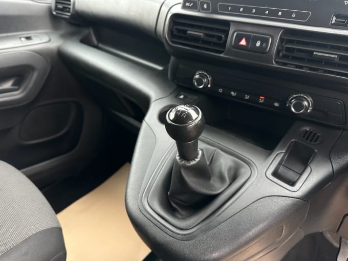 2025 Vauxhall Combo