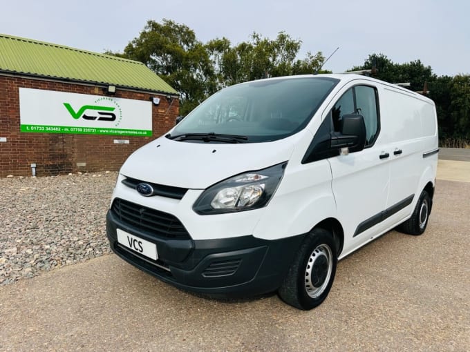 2025 Ford Transit Custom