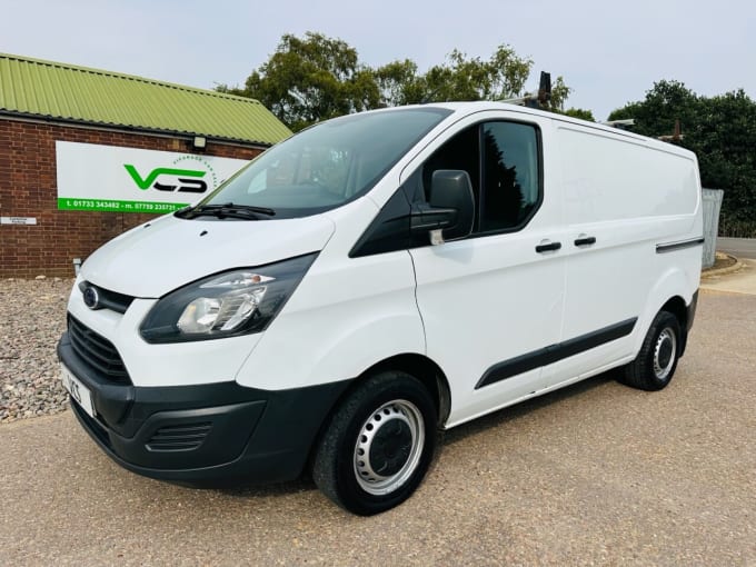 2025 Ford Transit Custom
