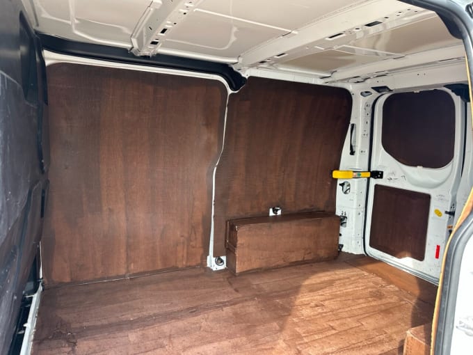 2025 Ford Transit Custom
