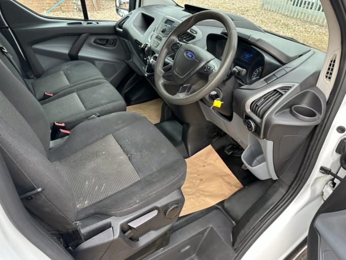 2025 Ford Transit Custom