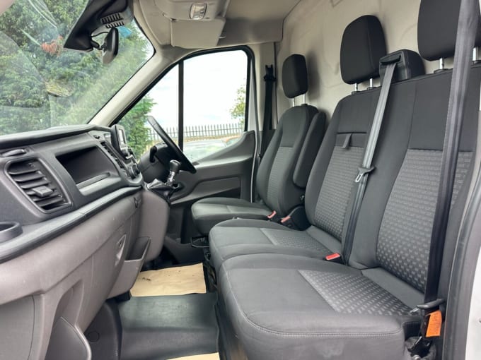 2025 Ford Transit