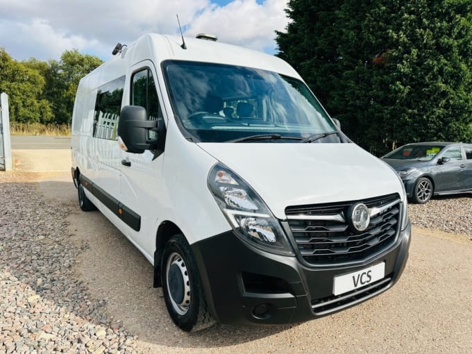 2025 Vauxhall Movano