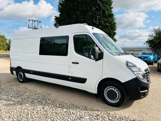 2025 Vauxhall Movano