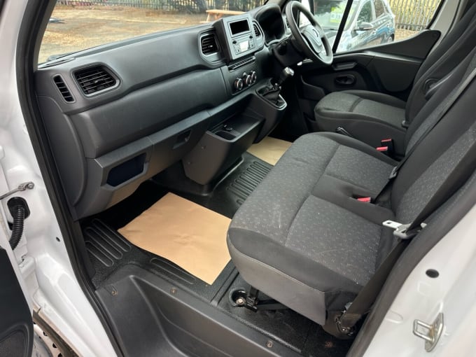 2025 Vauxhall Movano