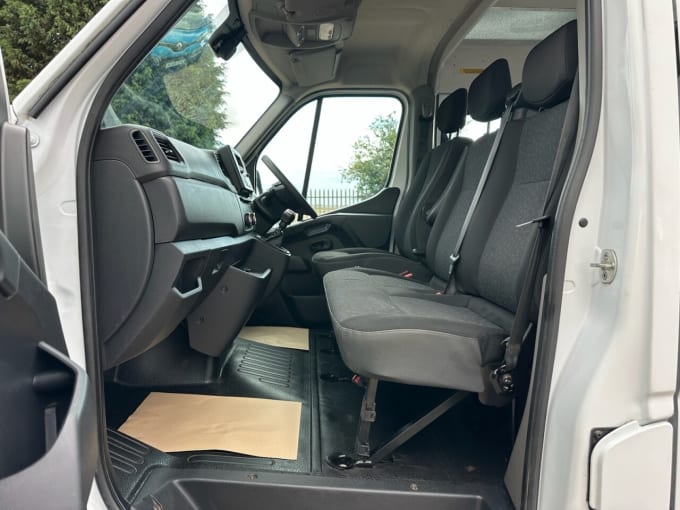 2025 Vauxhall Movano