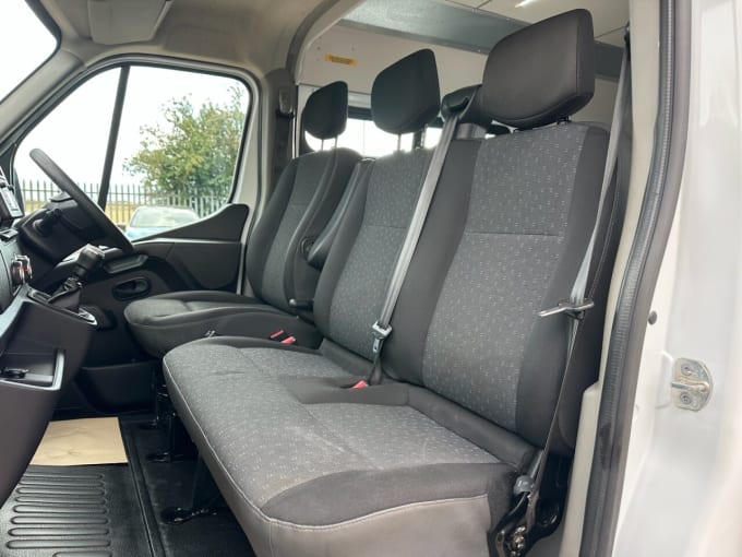 2025 Vauxhall Movano
