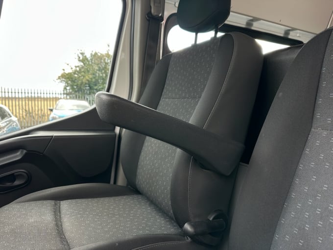 2025 Vauxhall Movano