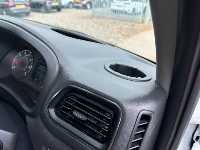 2025 Vauxhall Movano