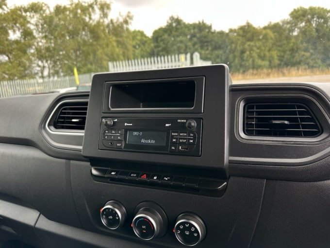 2025 Vauxhall Movano