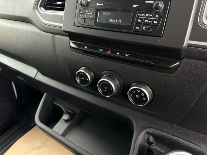 2025 Vauxhall Movano