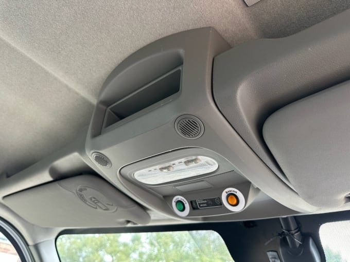 2025 Vauxhall Movano
