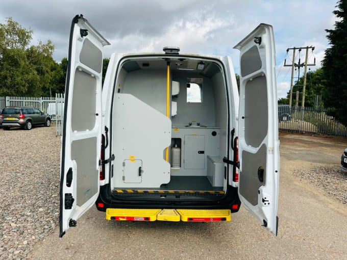 2025 Vauxhall Movano