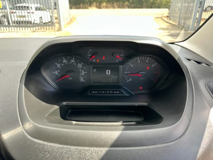 2025 Peugeot Partner