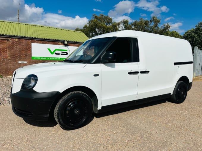 2025 Levc Vn5