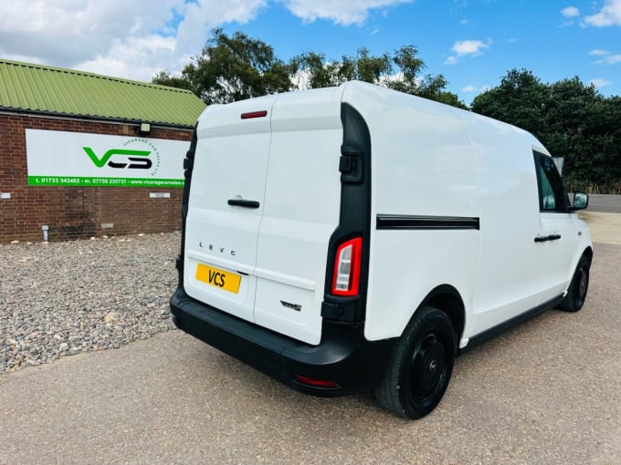 2025 Levc Vn5