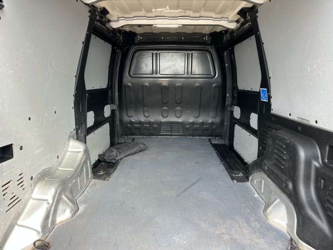2025 Levc Vn5