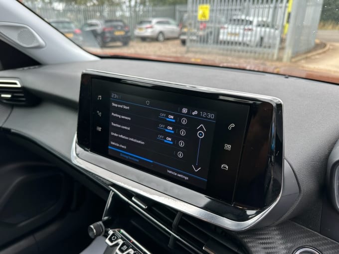 2025 Peugeot 2008