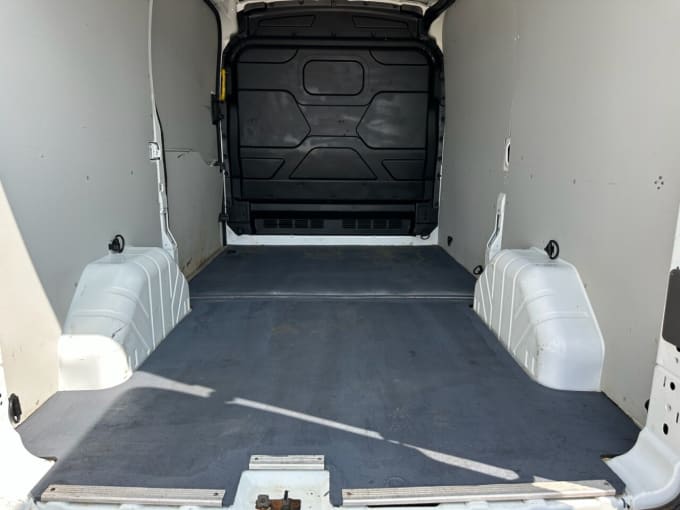 2025 Ford Transit
