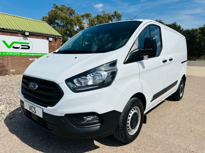 2025 Ford Transit Custom