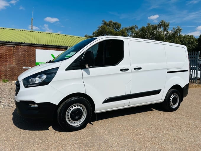 2025 Ford Transit Custom