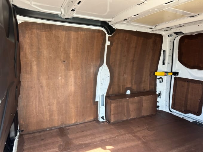 2025 Ford Transit Custom