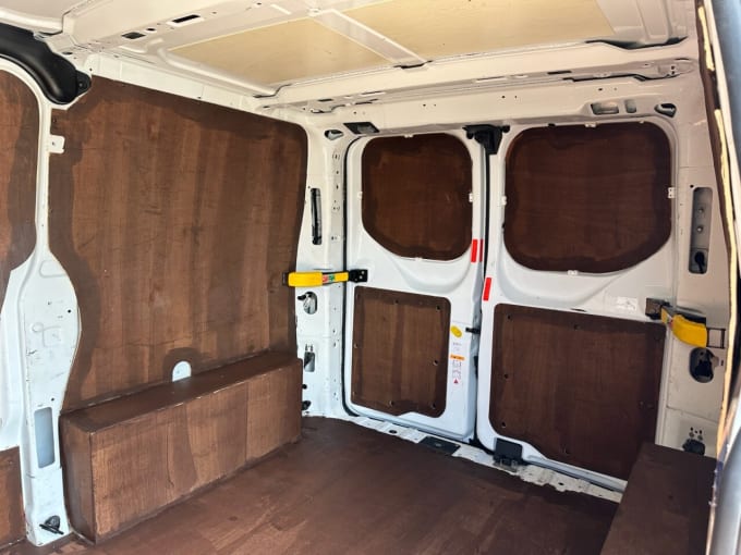 2025 Ford Transit Custom