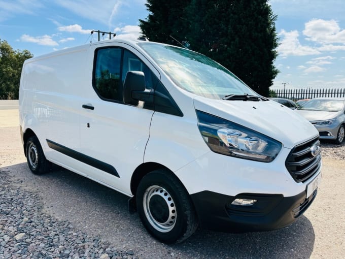 2025 Ford Transit Custom