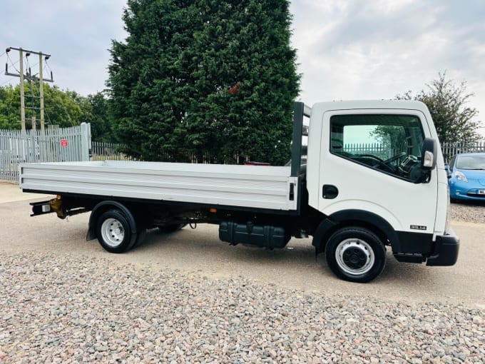 2025 Nissan Nt400 Cabstar
