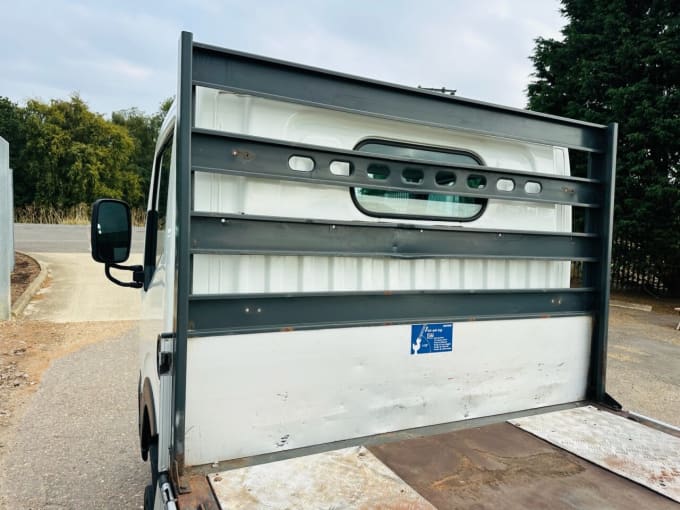 2025 Nissan Nt400 Cabstar