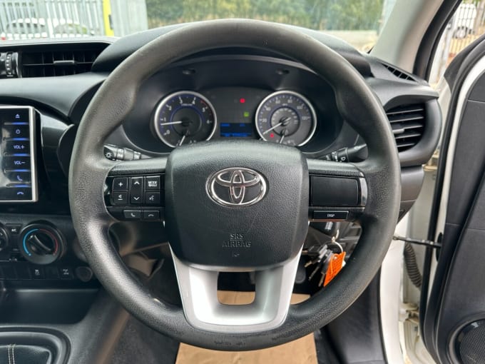 2025 Toyota Hi-lux