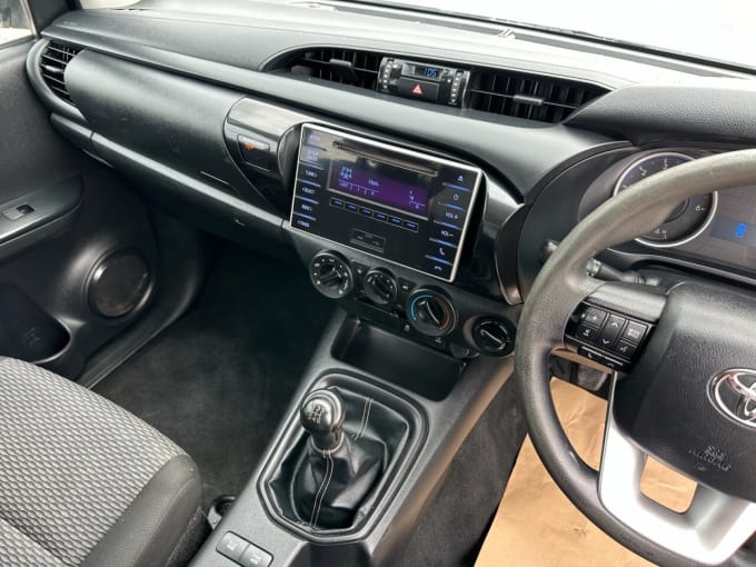 2025 Toyota Hi-lux