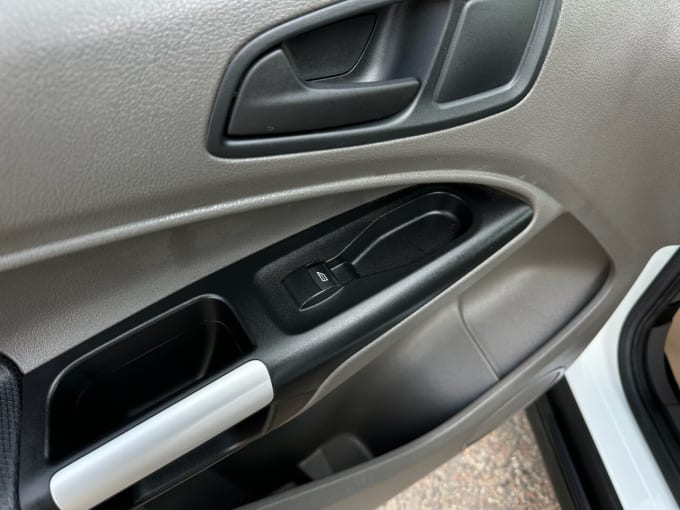 2025 Ford Transit Connect