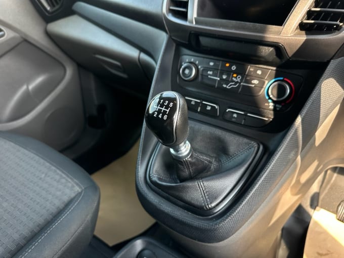 2025 Ford Transit Connect