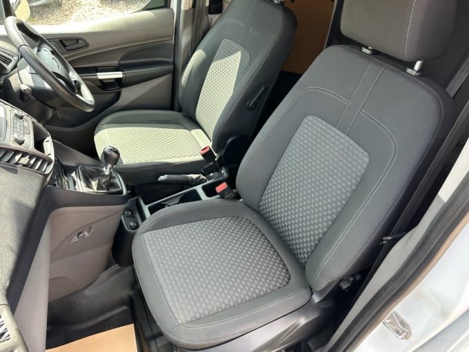 2025 Ford Transit Connect