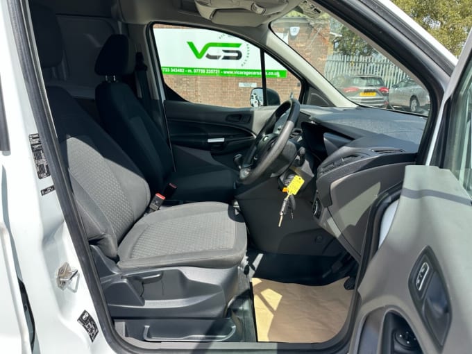 2025 Ford Transit Connect