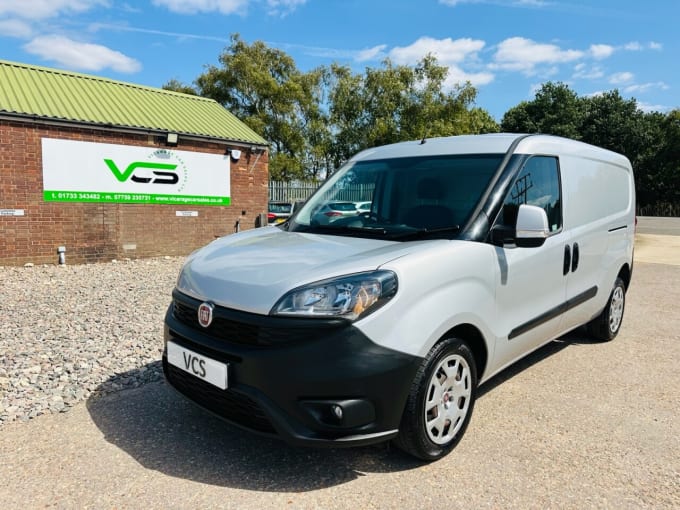 2025 Fiat Doblo