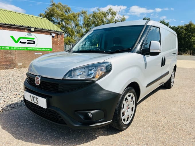 2025 Fiat Doblo