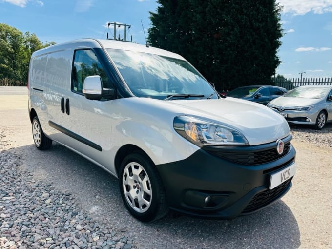 2025 Fiat Doblo